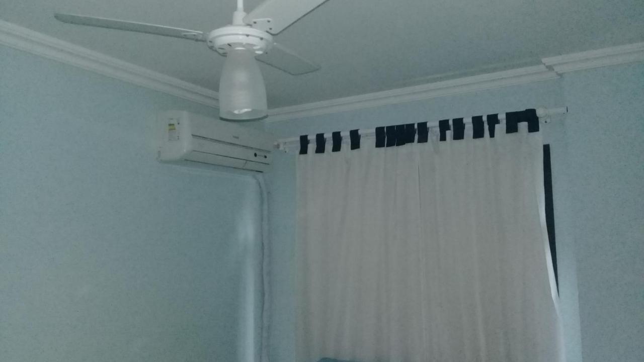 Apartamento De 2 Domitorios E 1 Garagem No Centro De Bombinhas 50 Metros Da Praia Na Avenida Principal Proximo Ao Shopping Punta Blu Екстериор снимка