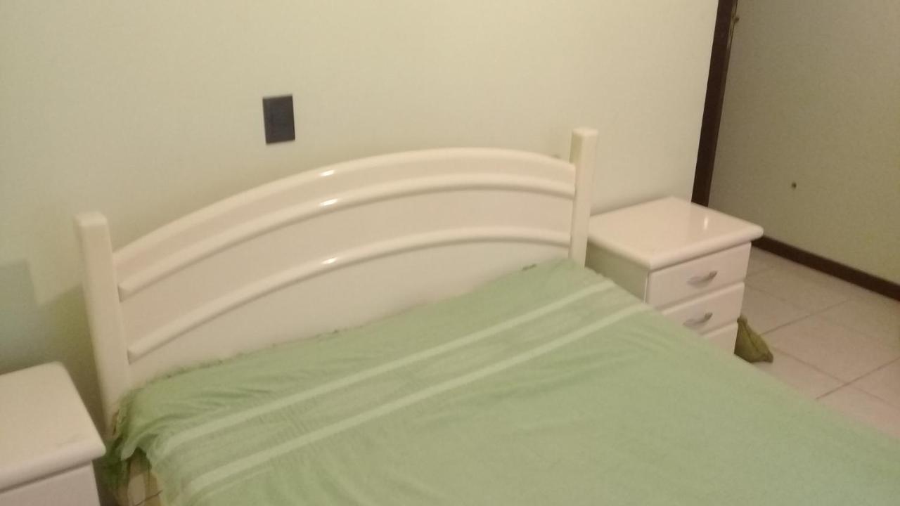 Apartamento De 2 Domitorios E 1 Garagem No Centro De Bombinhas 50 Metros Da Praia Na Avenida Principal Proximo Ao Shopping Punta Blu Екстериор снимка
